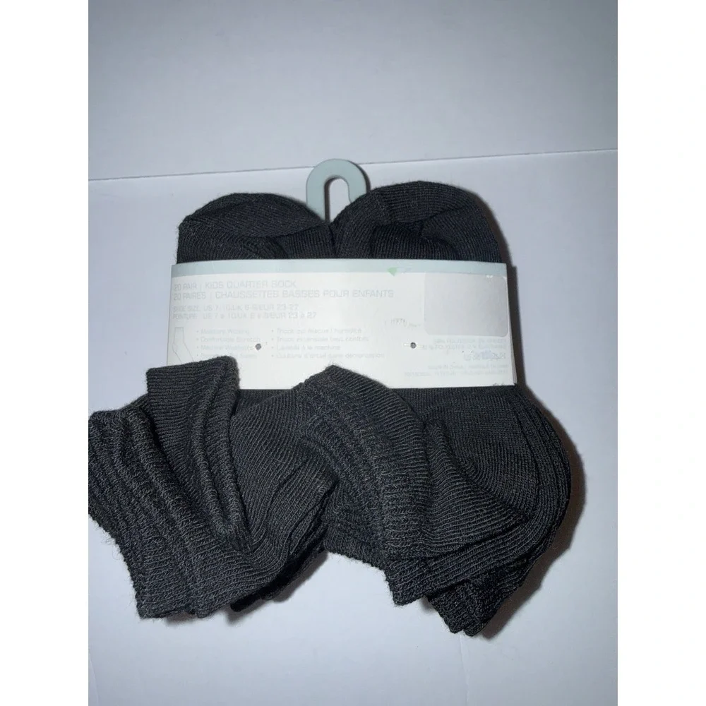 French Connection Kids 20 Pair Quarter Socks US 7–10 Black Moisture Wicking NWT